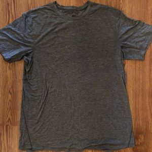 Soft cotton Lululemon T-shirt